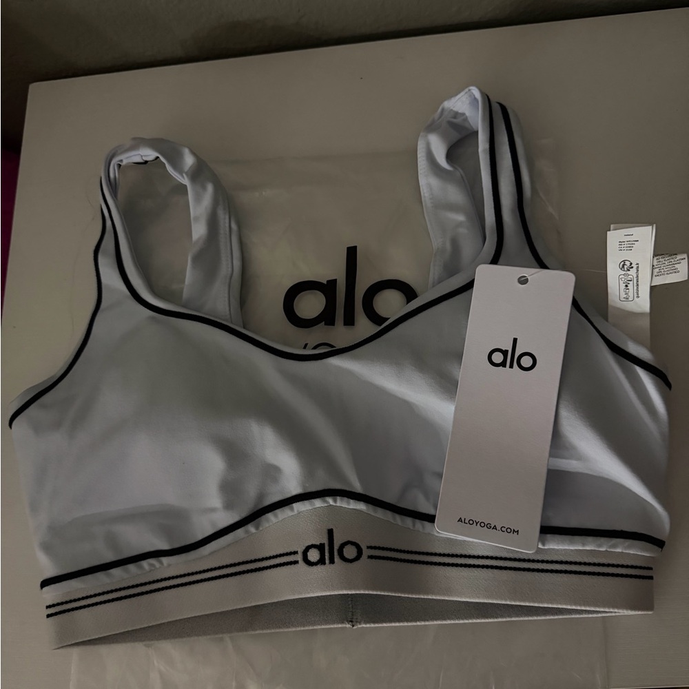 ALO Yoga White and Black Trim Sports Bra - Picture 1 of 3